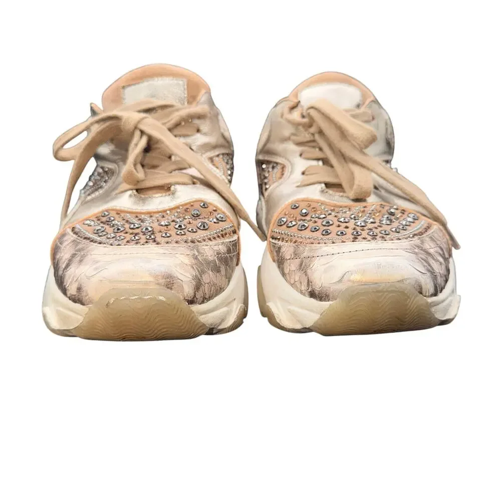 Vince Camuto Tonnidie Sneakers Womens 9 Studded Platform Leather Shoes